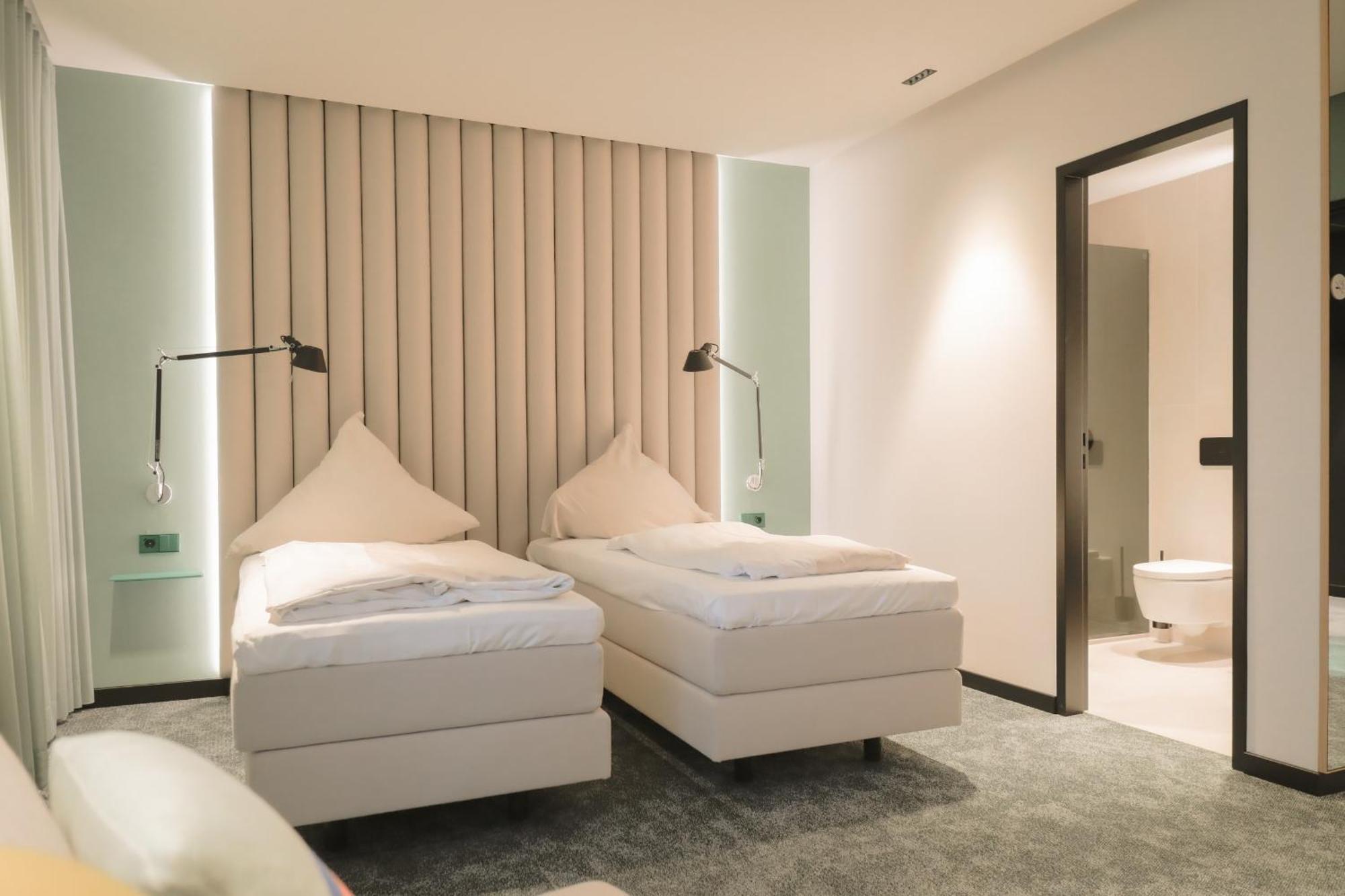 Art Hotel Άχλεν Εξωτερικό φωτογραφία